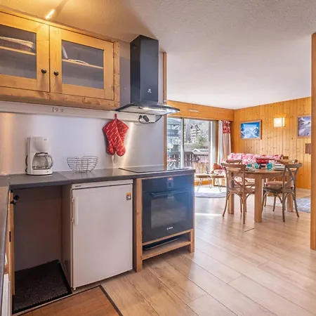 Beautiful 50m With 2 Balconies And Mountain View Chamonix